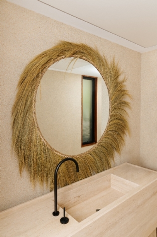 Decoracao Espelho Anitta 130 cm sendo 90 cm Espelho