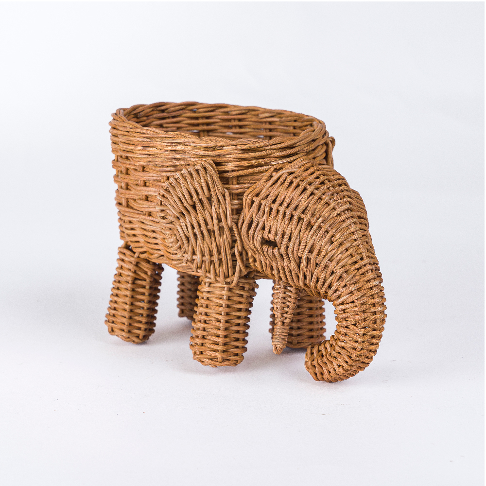 Cachepot Rattan Elefante P - L:16 X P:13 X A:15 CM